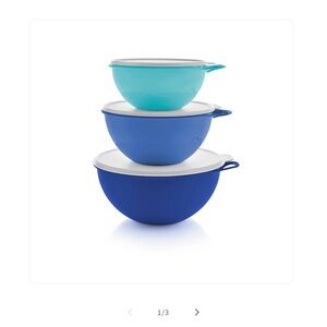 NEW (NIP) Tupperware Set of 3 Blue Thatsa Mixing Bowls with Seals